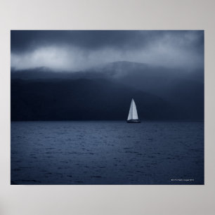Poster Bateau à voile par temps orageux en Ecosse