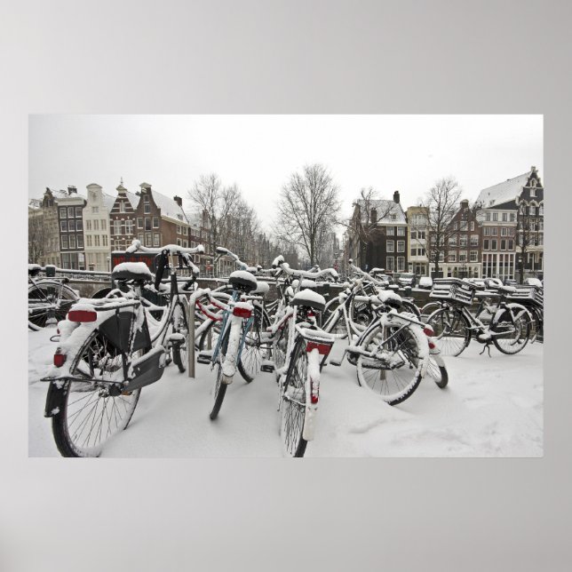 Poster Beaucoup de vélos en hiver à Amsterdam Pays-Bas (Devant)