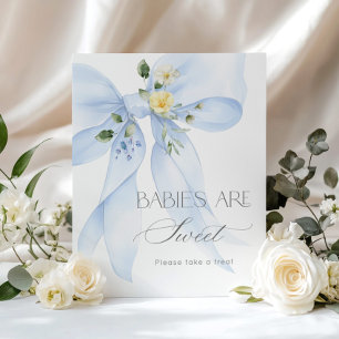 Poster Bébés fleurs sauvages de la corneille bleue sont d