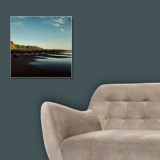 Poster Belle Karekare Beach Shore Photo (Beautiful Karekare Beach Shore Photo Poster, Square New Zealand Vacation Photo)