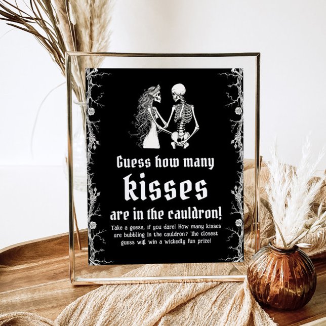 Poster Black Gothic Halloween Devinez Combien De Baisers  (Créateur téléchargé)