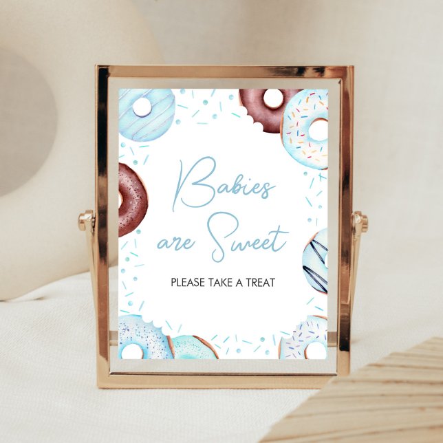Poster Bleus beignets et diaphères Les bébés sont doux (Donuts and Diapers Baby Shower Babies are Sweet Sign)