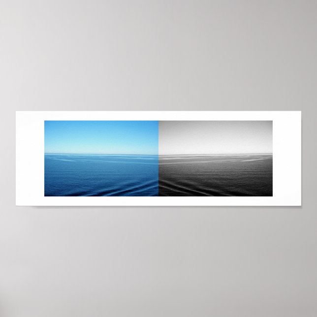 Poster Blue and Black Velvet Reflection Photography (Devant)