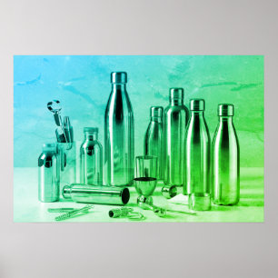Poster Bouteilles d'eau en acier vert brillant sur un mur