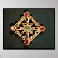 Broche sous forme de croix grecque
