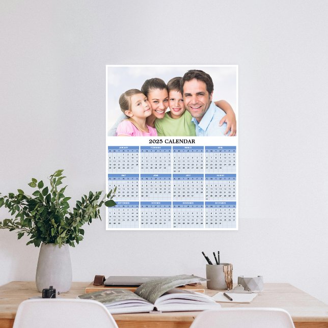 Poster Calendrier photo personnalisé 2025 (Personalize 2025 with our custom photo calendar poster—display a favorite photo and stay organized.)