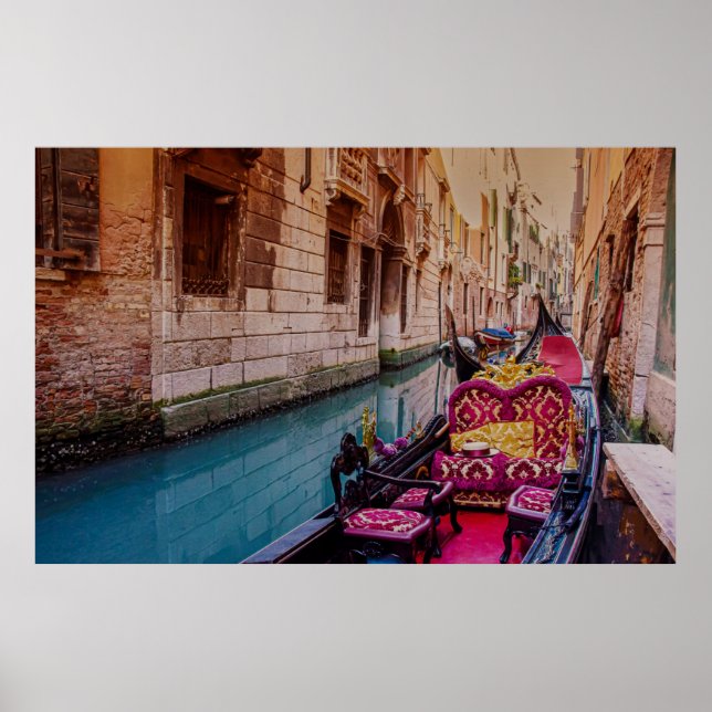 Poster Canal avec gondole traditionnelle à Venise, Italie (Devant)