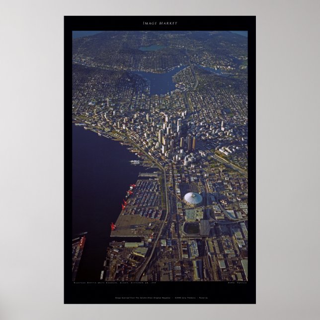 Poster Centre-ville de Seattle à Sunset With Kingdome, 19 (Devant)