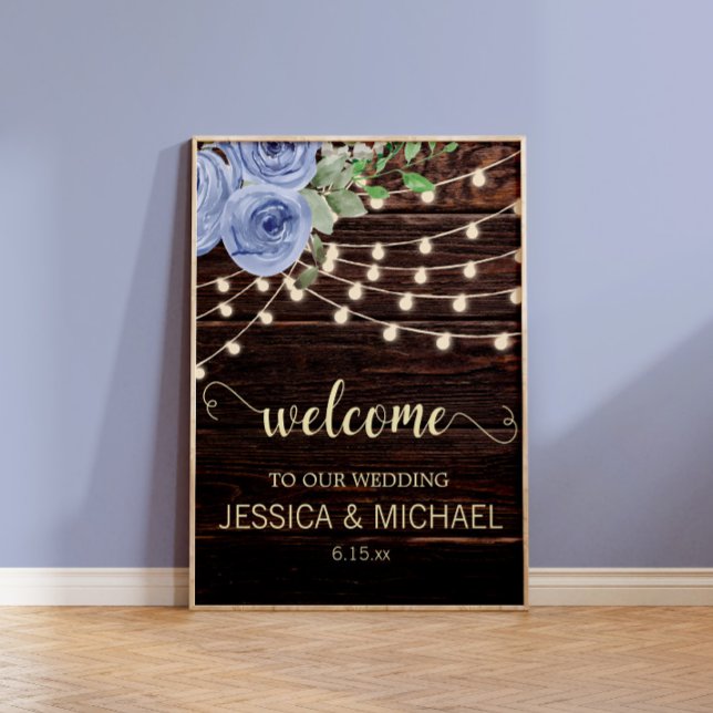 Poster Chaîne de bois rustique Lumières Mariage Floral bl (Rustic wood and dusty blue floral and string lights wedding whimsical script welcome sign)
