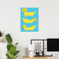 Chiens de banane jaune mignon