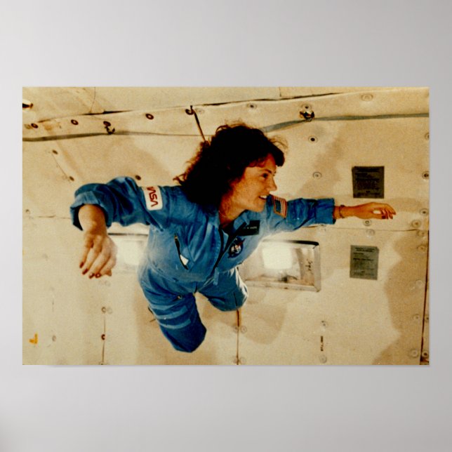 Poster Christa McAuliffe En Formation Sans Poids (Devant)