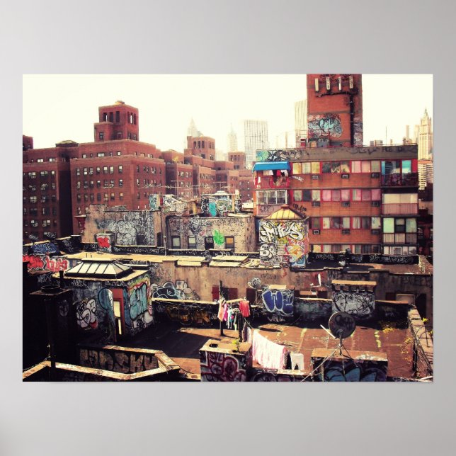 Poster Cloches et graffitis, Moyen (Devant)