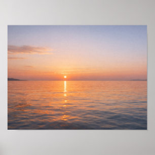 Poster Coucher de soleil océan doré sur l'horizon mer cal