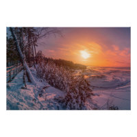 Coucher de soleil sur la côte de la mer des neiges