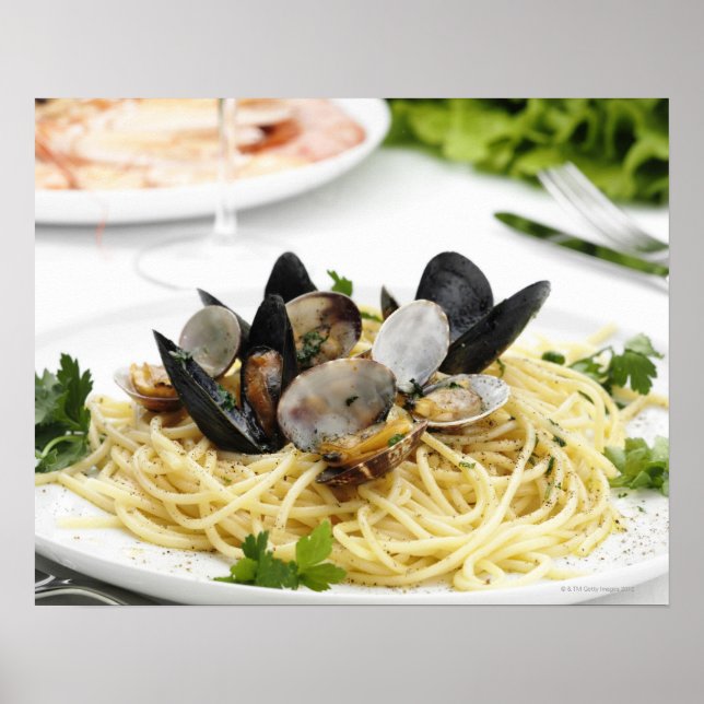 Poster cuisine italienne. Spaghetti alle vongole. (Devant)