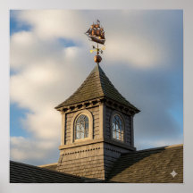 Cupola en bois foncé