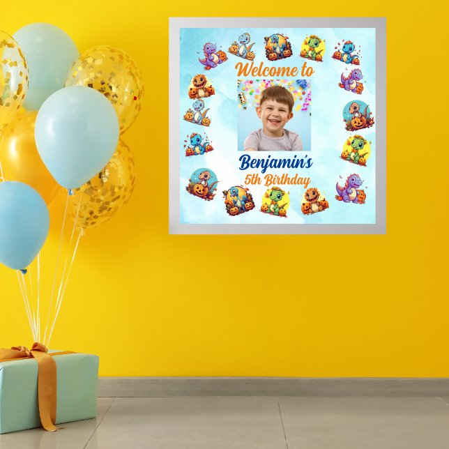 Poster Dinosaure de bébé éffrayant Thème Anniversaire de  (Créateur téléchargé)