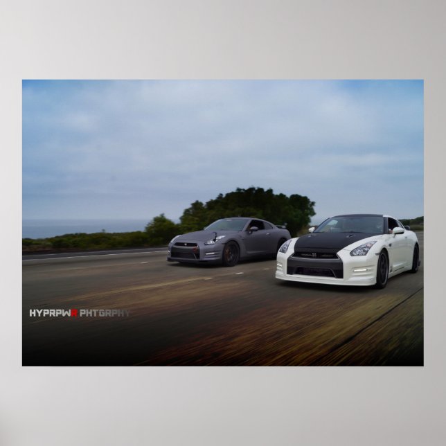 Poster "Dual" 2 Nissan R35 sur PCH (Devant)