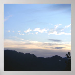 Poster Dusk dans les montagnes......