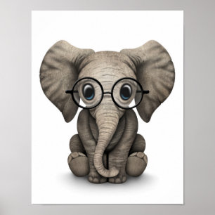 Poster Eléphant mignon bébé avec lunettes de lecture Blan