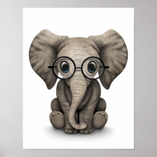 Poster Eléphant mignon bébé avec lunettes de lecture Blan