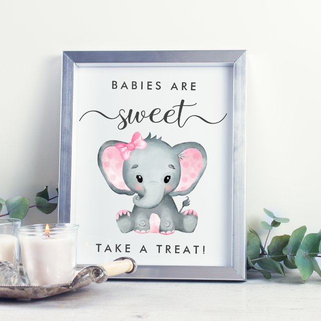 Poster Eléphant mignon prendre une menace bébé fille douc (Créateur téléchargé)
