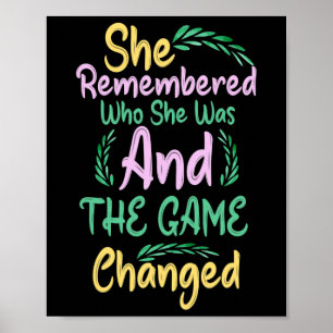Poster Elle S'Est Souvenue De Qui Elle Était Et Le Jeu A 