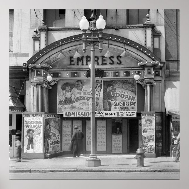 Poster Empress Movie Theatre, 1939. Photo vintage (Devant)