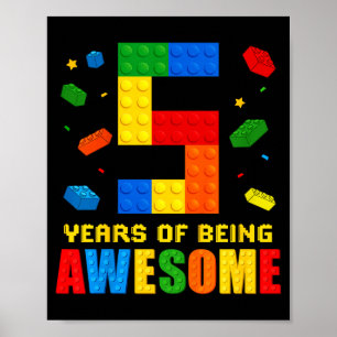 Poster Enfants garçon de 5 ans fêtant son anniversaire en