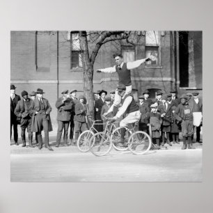 Poster Équitation de tour de bicyclette, les années 1920
