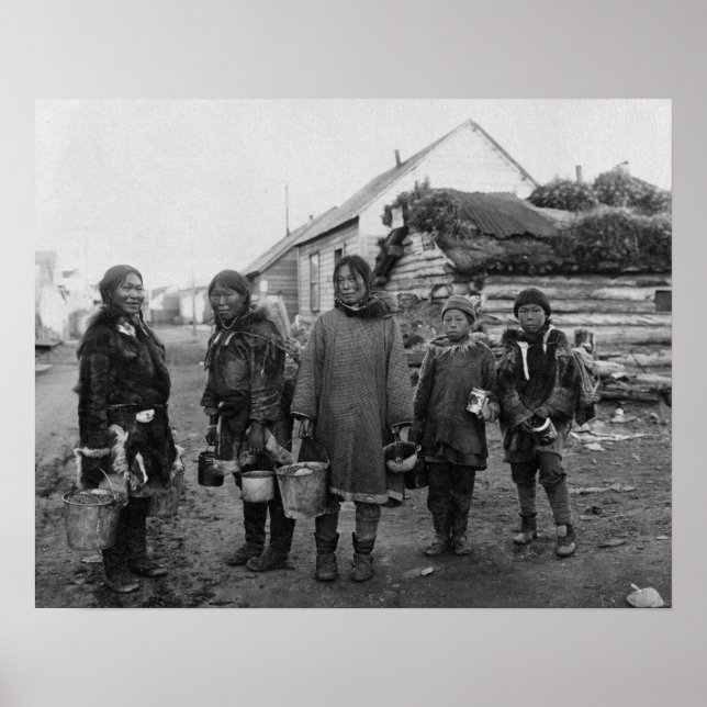 Poster Eskimo Berry Pickers à Nome, Alaska Photographie (Devant)