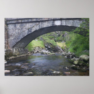 Poster Europe, Norvège. Pont de pierre en route pour Berg