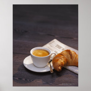 Poster expresso, croissant et journal