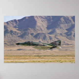 Poster F4 Phantom Low Pass