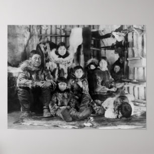 Poster Famille esquimaude en photographie d'igloo d'hiver