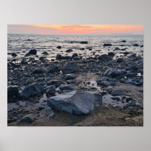 Poster - Felsstrand bei Sonnenuntergang