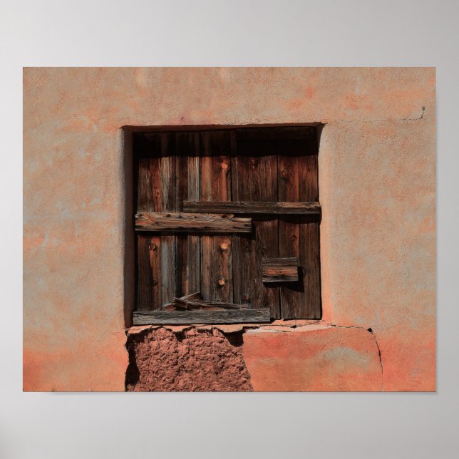 Poster Fermetures en bois dans Adobe House (Devant)
