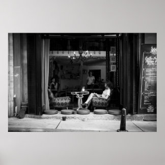 Poster Fille dans un café et café TIme - Photo de rue