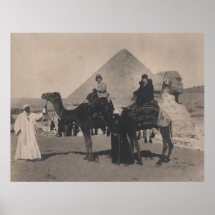 Poster Filles 1930 d'aileron sur la copie de pyramides de