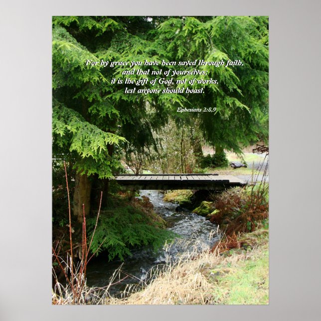 Poster Fir Trees & Pont de ruisseaux Ephésiens 2:8,9 Impr (Devant)