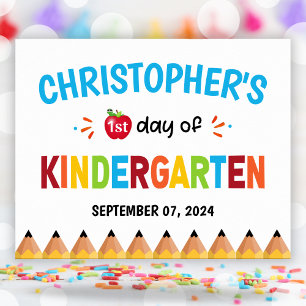 Poster Garçons Colorés Premier Jour De L'École Maternelle