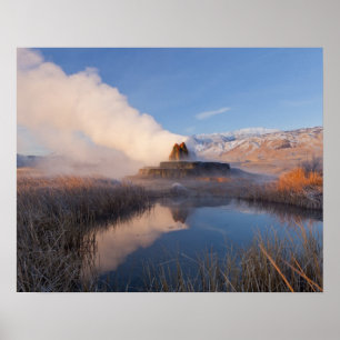 Poster Geyser volant avec Granite Range enneigé
