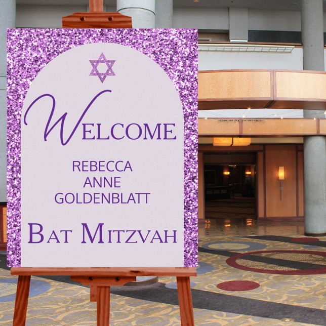 Poster Glam Purple Elegant Chic Bat mitzvah Bienvenue (Welcome your Bat Mitzvah party guests with this purple faux glitter sign)
