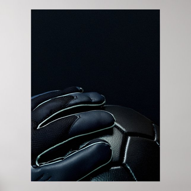 Poster Goalkeeper Gloves Dark Dramatic Close Up (Devant)