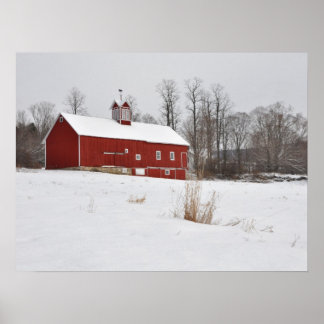 Poster Grange rouge dans la neige
