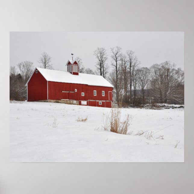 Poster Grange rouge dans la neige (Devant)