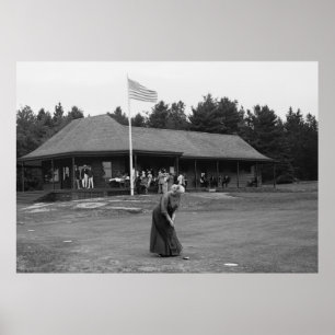 Poster Granny Lines Up a Putt, 1915
