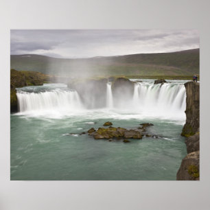Poster Islande. Vue sur les chutes de Godafoss sur la