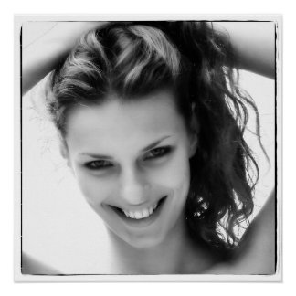 Poster Jeune femme souriante