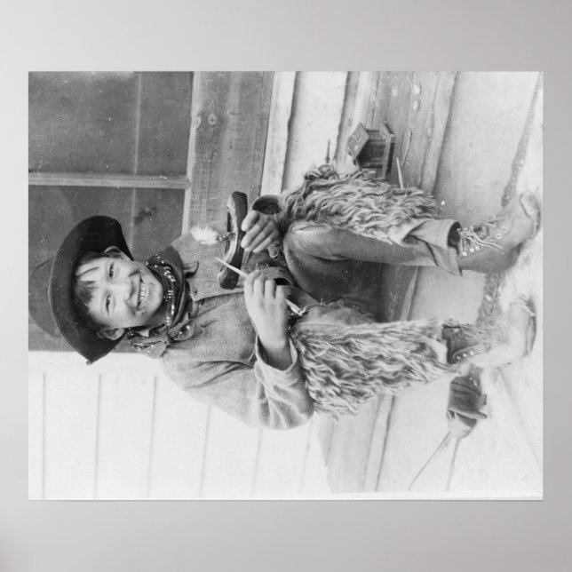 Poster Jeune garçon habillé en cowboy avec jouets (Devant)